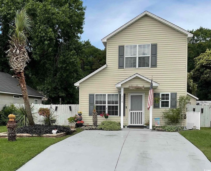 Charming home in a quaint community with NO HOA. Less than a - Beach Home for sale in Myrtle Beach, South Carolina on Beachhouse.com