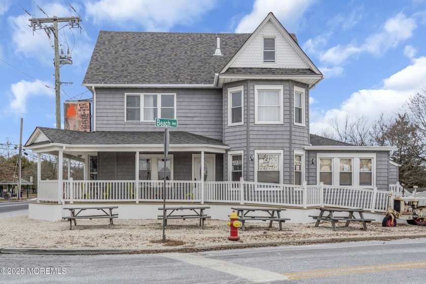 Welcome to 59 N Main Street. This historic commercial/mixed-use - Beach Commercial for sale in Manahawkin, New Jersey on Beachhouse.com