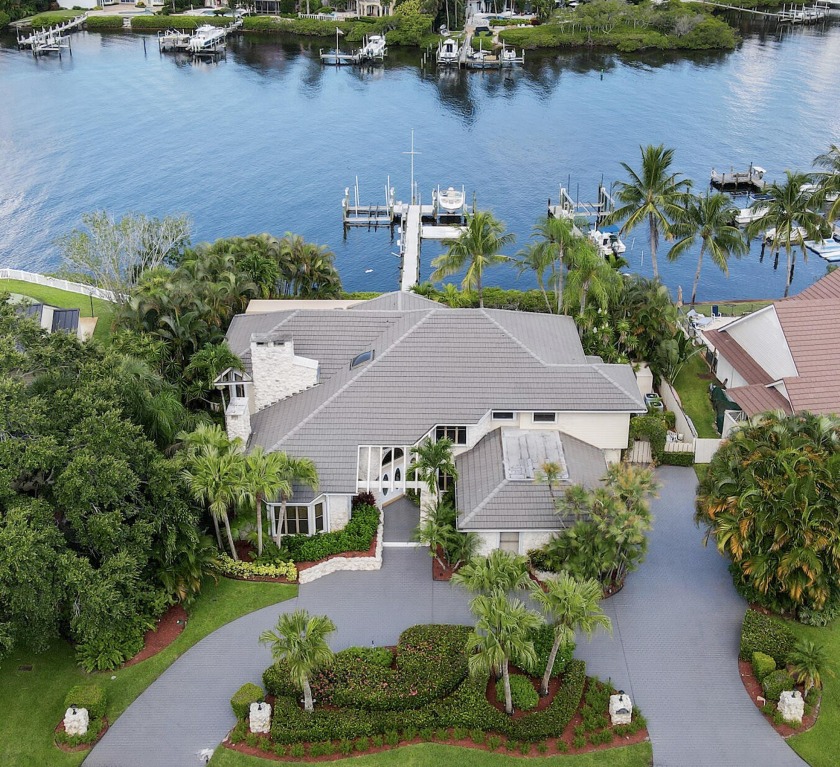 Location, Location, Location...don't let this rare opportunity - Beach Home for sale in Jupiter, Florida on Beachhouse.com