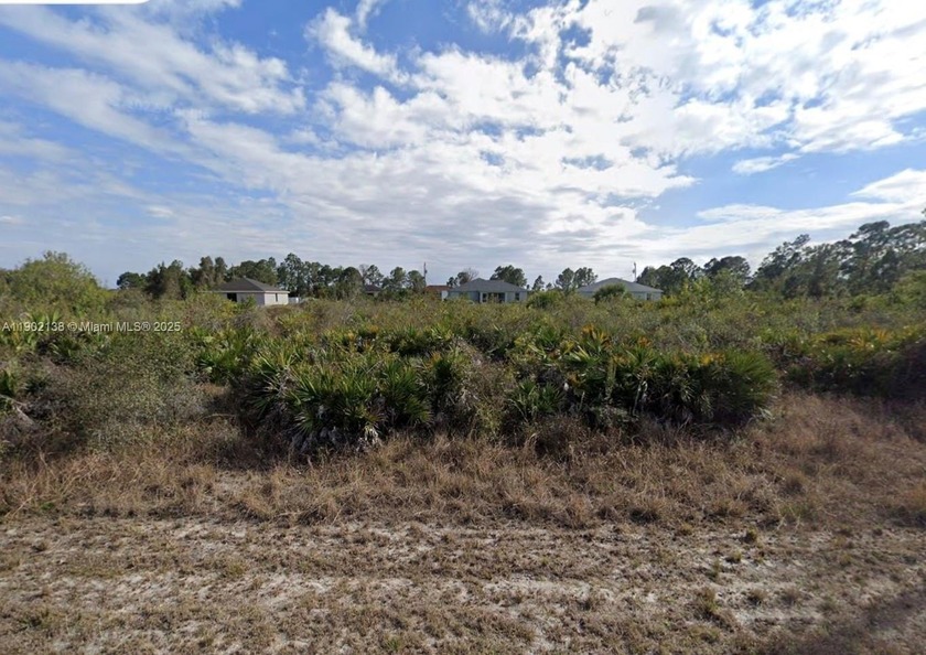 Prime opportunity to build on this oversized 0.29-acre lot - Beach Lot for sale in Lehigh Acres, Florida on Beachhouse.com