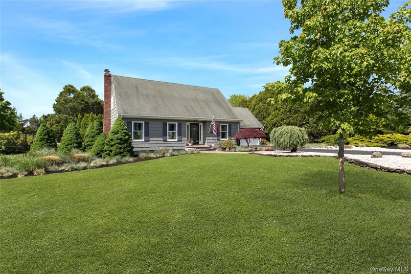 Welcome to North Fork living at its finest! This beautifully - Beach Home for sale in Greenport, New York on Beachhouse.com