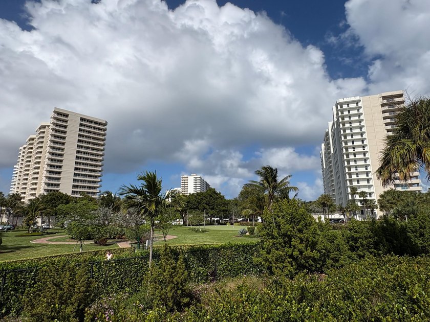 2/2 Gem in the Resort-Style Waterfront Community of Sea Ranch - Beach Condo for sale in Boca Raton, Florida on Beachhouse.com