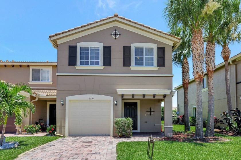 Beautiful corner waterfront townhome located in Newport Village - Beach Townhome/Townhouse for sale in Port Saint Lucie, Florida on Beachhouse.com