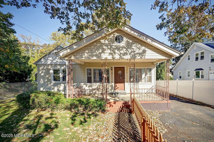Welcome to 108 W Concourse in Cliffwood Beach. This brick 3BR - Beach Home for sale in Keyport, New Jersey on Beachhouse.com
