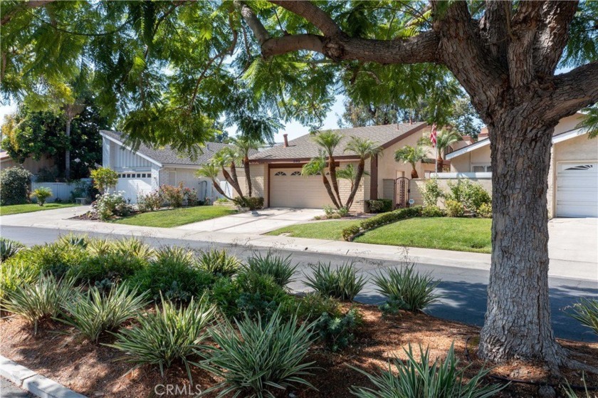 Welcome to this beautifully remodeled single-story home in the - Beach Home for sale in Lake Forest, California on Beachhouse.com