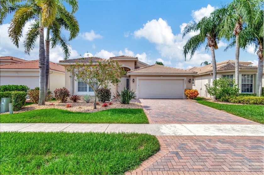 PRISTINE, UPGRADED WATERVIEW OPEN PLAN ATLANTIC MODEL IN RESORT - Beach Home for sale in Lake Worth, Florida on Beachhouse.com