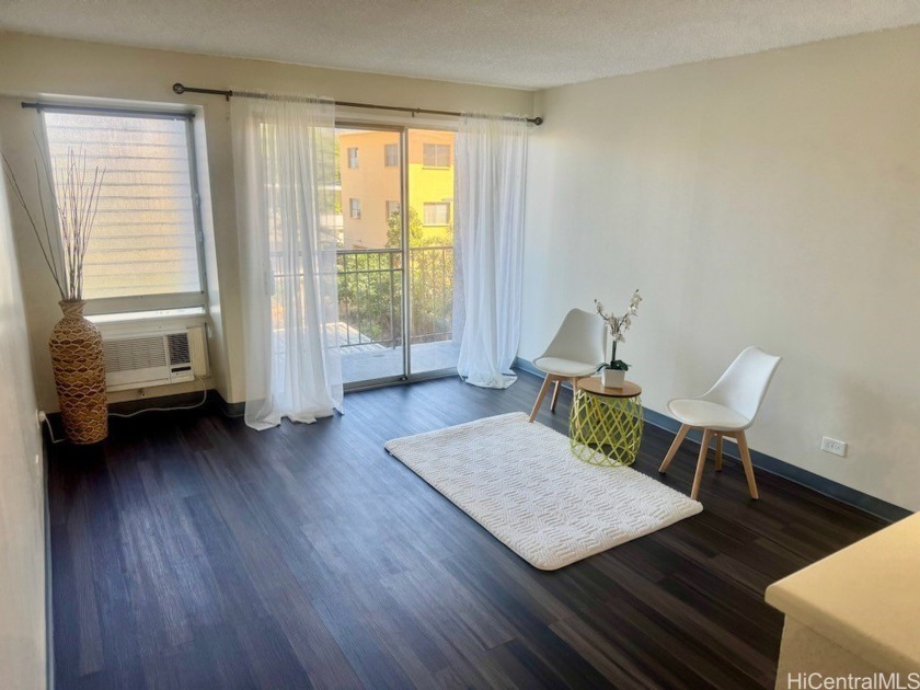 Conveniently located in town, this newly renovated 1 bedroom, 1 - Beach Condo for sale in Honolulu, Hawaii on Beachhouse.com