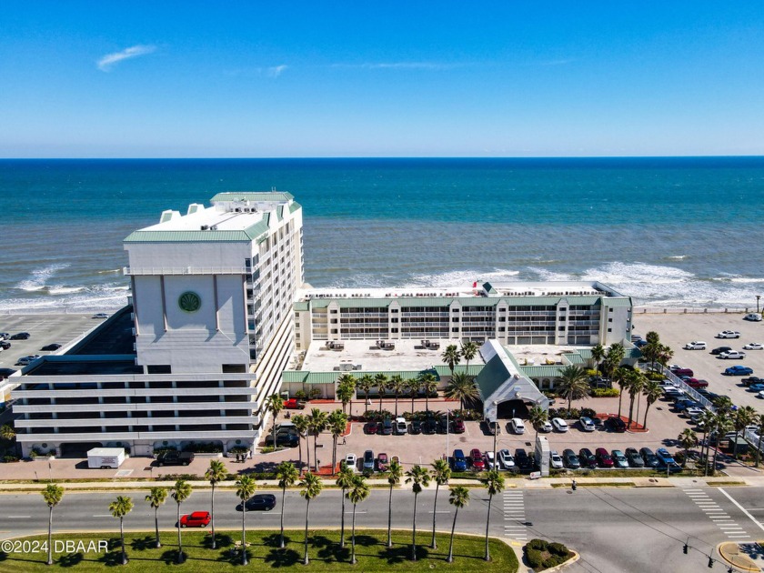 Take advantage of this unique & SPECTACULAR Penthouse condo - Beach Lot for sale in Daytona Beach, Florida on Beachhouse.com