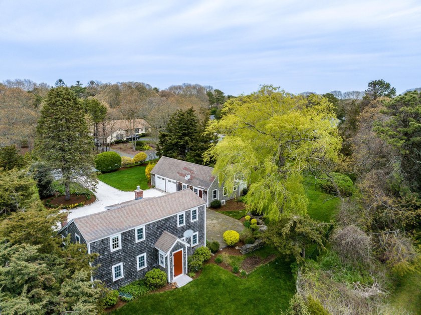 Nestled in the heart of Dennis, this charming antique 3-bedroom - Beach Home for sale in Dennis, Massachusetts on Beachhouse.com