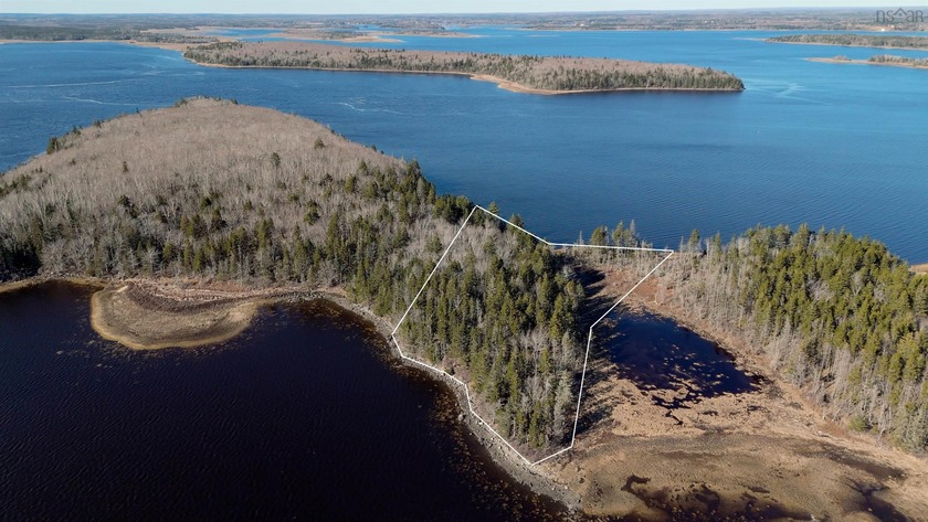 Spanning 3 acres, Lot 11 on Fox Point, Morris Island spans the - Beach Acreage for sale in Morris Island, NS on Beachhouse.com