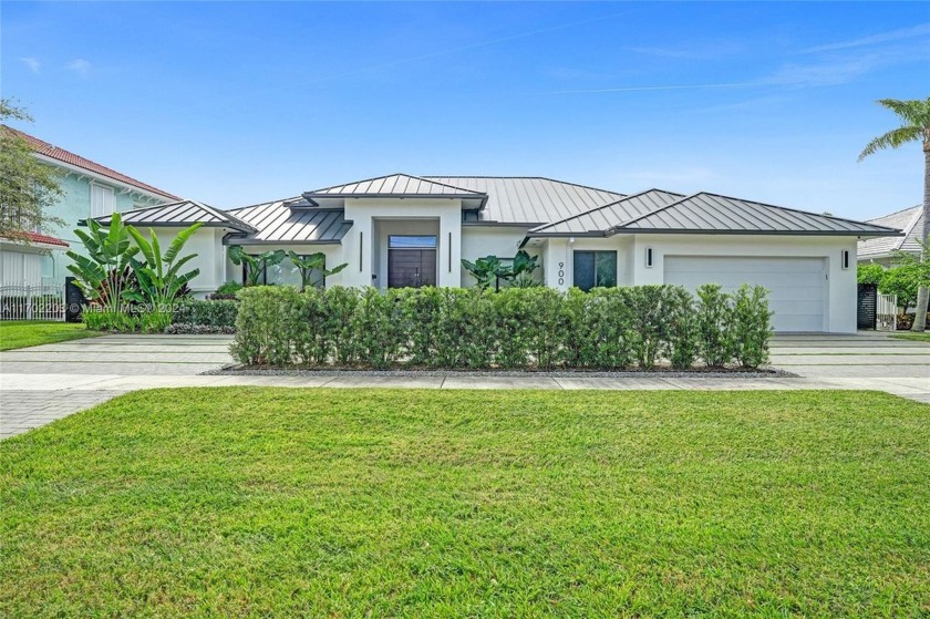 Embrace unparalleled luxury in this ultra modern waterfront - Beach Home for sale in Hollywood, Florida on Beachhouse.com