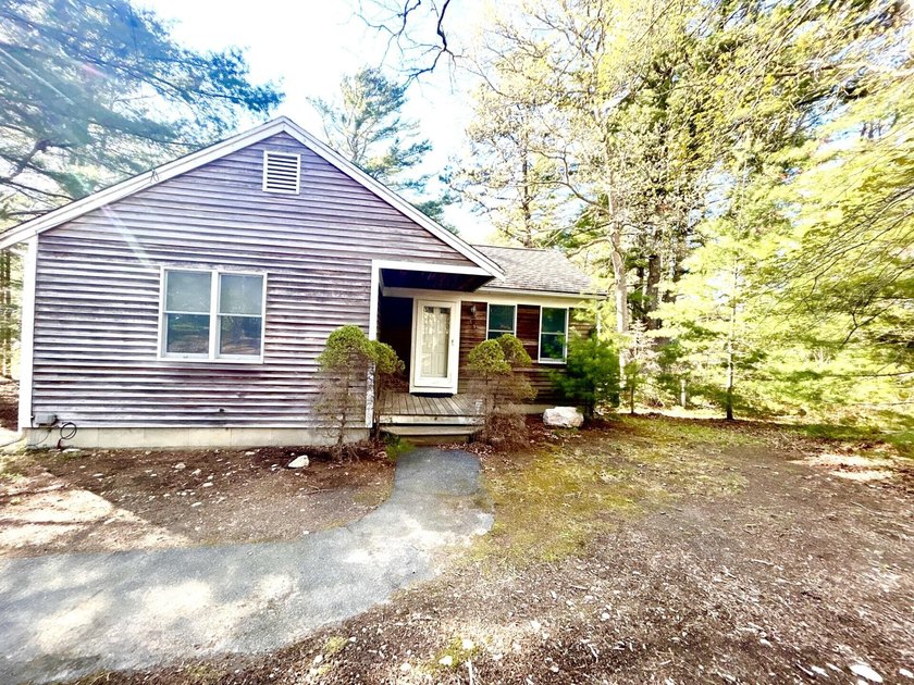 OPEN HOUSE CANCELLED - Located in the desirable Sandpointe - Beach Home for sale in Teaticket, Massachusetts on Beachhouse.com