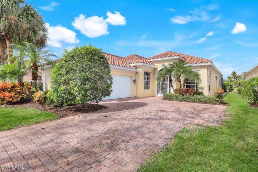 Don't miss out on this amazing find in this gem of a - Beach Home for sale in Naples, Florida on Beachhouse.com