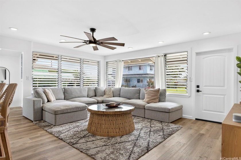 BEAUTIFULLY RENOVATED in 2022 and tucked into one of Kailua's - Beach Home for sale in Kailua, Hawaii on Beachhouse.com