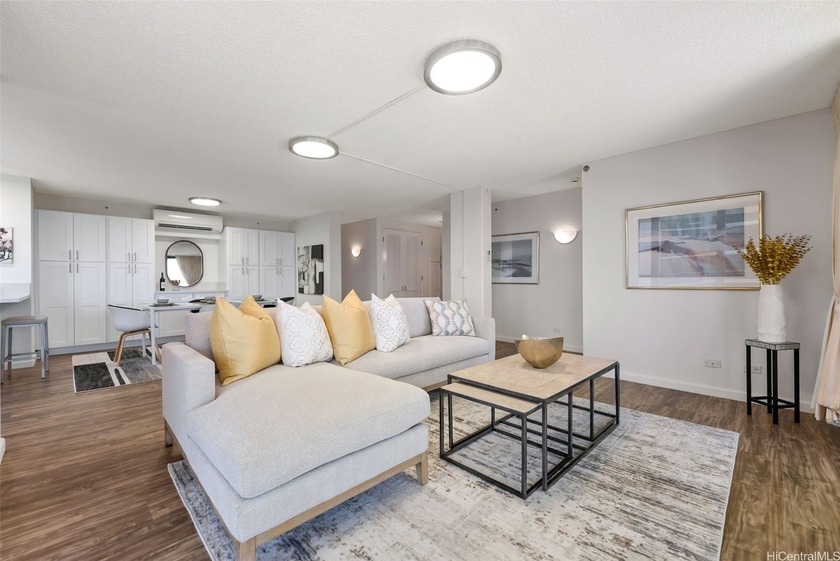 Experience the best of urban living in this expansive 3 bdrm/2 - Beach Condo for sale in Honolulu, Hawaii on Beachhouse.com