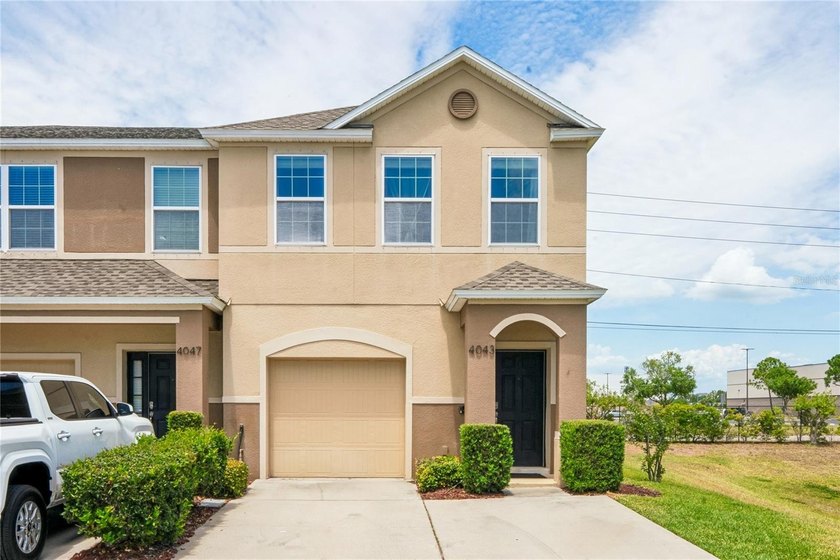 Modern Townhome Near Sports Park. Live the ultimate - Beach Townhome/Townhouse for sale in Pinellas Park, Florida on Beachhouse.com