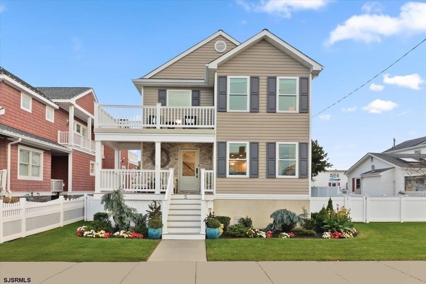 Single family home completely renovated with high-end finishes - Beach Home for sale in Ocean City, New Jersey on Beachhouse.com