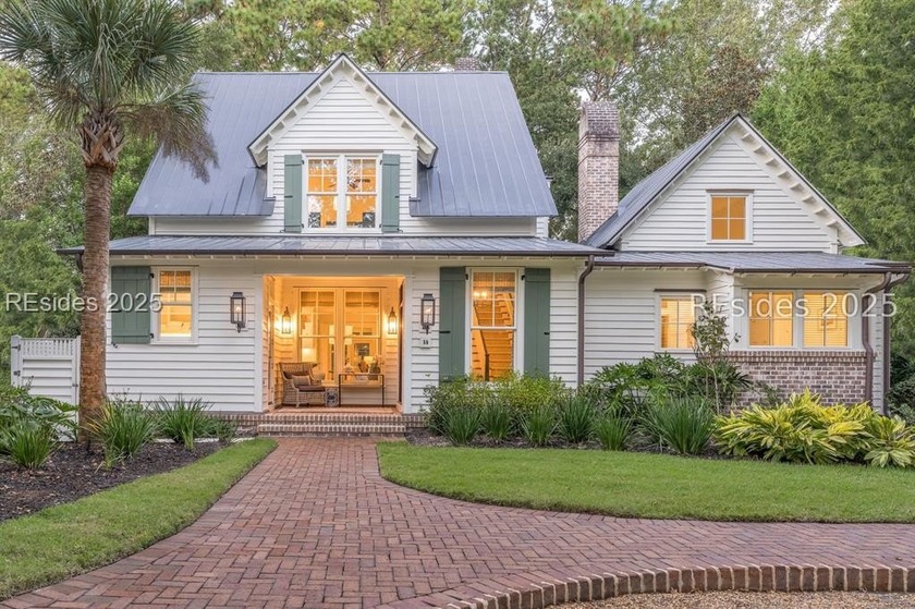 Located in the highly sought-after West Wilson neighborhood of - Beach Home for sale in Bluffton, South Carolina on Beachhouse.com