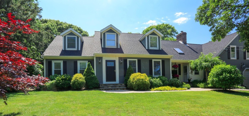 This 6 bedroom, 5 bath Cape Style home is sure to impress! - Beach Home for sale in Dennis, Massachusetts on Beachhouse.com