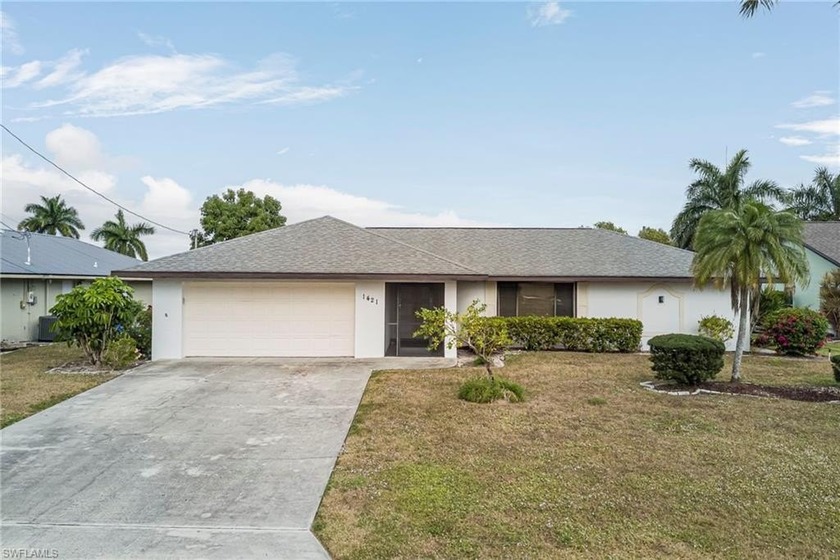 Exceptional value for a GULF ACCESS home in Cape Coral in FLOOD - Beach Home for sale in Cape Coral, Florida on Beachhouse.com
