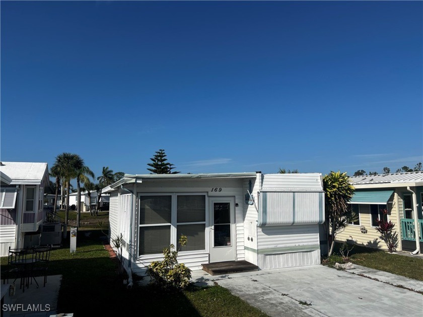 Welcome to Fountain View RV Resort, a vibrant 55+ community that - Beach Home for sale in North Fort Myers, Florida on Beachhouse.com