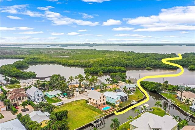 H13609 Here is your opportunity to own your own waterfront - Beach Home for sale in Bonita Springs, Florida on Beachhouse.com