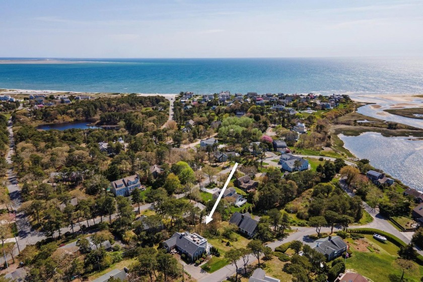 This special home combines original charm, modern updates & - Beach Home for sale in Chatham, Massachusetts on Beachhouse.com