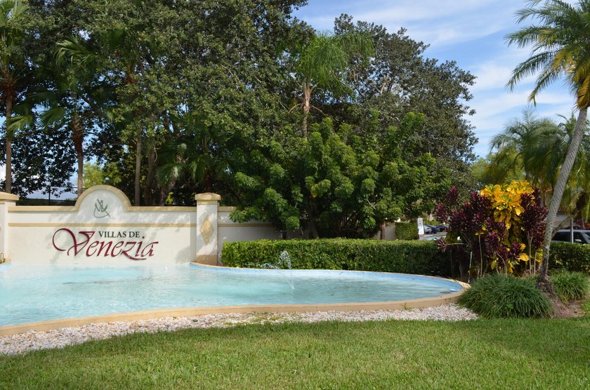 Photos coming soon! Don't miss this 3 bedrooms, 2 bathroom condo - Beach Condo for sale in Sunrise, Florida on Beachhouse.com