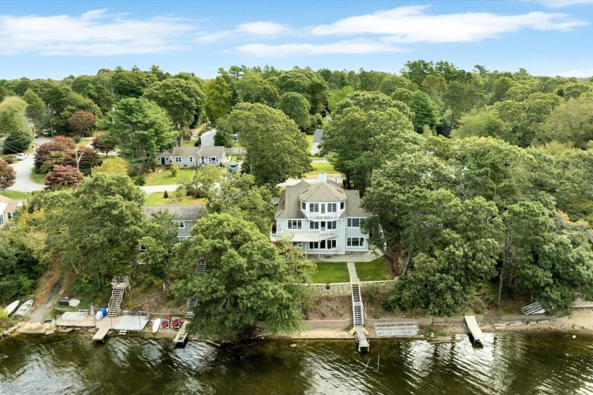Located on Mashpee Wakeby Pond! This home as an open floor plan - Beach Home for sale in Mashpee, Massachusetts on Beachhouse.com