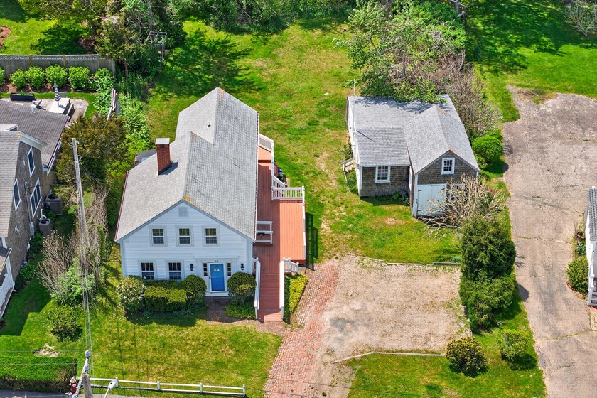 Perfectly positioned in the heart of Chatham's Old Village, this - Beach Home for sale in Chatham, Massachusetts on Beachhouse.com