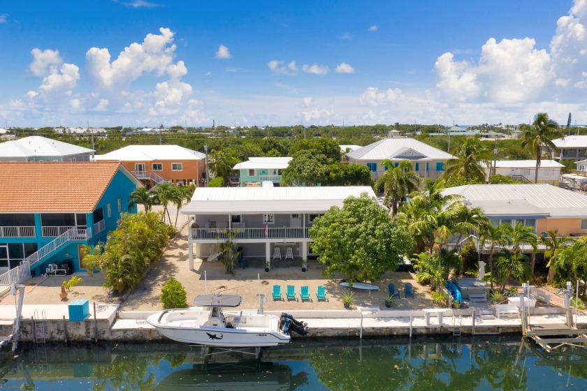 This Sea-Air Estate home located on a deep, clear canal with - Beach Home for sale in Marathon, Florida on Beachhouse.com