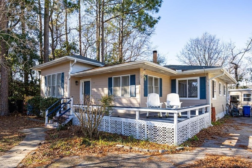 Welcome to 2908 Wiley Dr, a charming and well-maintained home - Beach Home for sale in North Myrtle Beach, South Carolina on Beachhouse.com