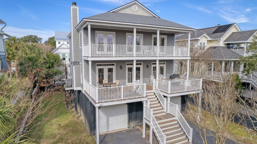 Discover the epitome of island living on the Isle of Palms, SC - Beach Home for sale in Isle of Palms, South Carolina on Beachhouse.com