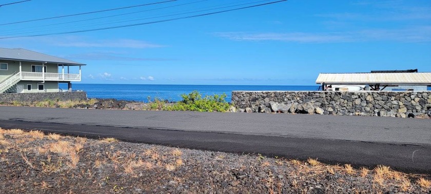 Imagine building your dream home in Milolii Beach Lots - Beach Lot for sale in Captain Cook, Hawaii on Beachhouse.com