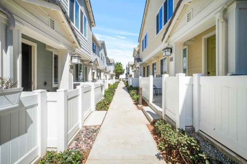 This home is ready to go on VA assumable!!!!! Wonderful coastal - Beach Townhome/Townhouse for sale in Imperial Beach, California on Beachhouse.com