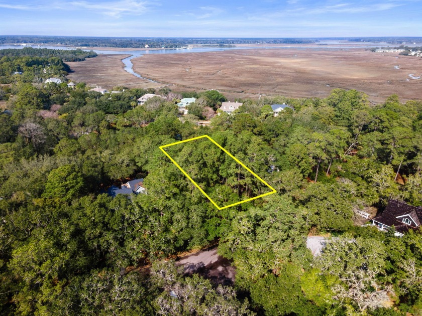 Fantastic opportunity for building your dream home on a wooded - Beach Lot for sale in Seabrook Island, South Carolina on Beachhouse.com