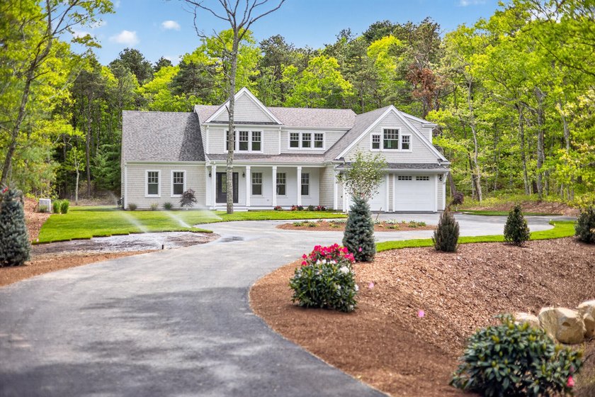 Stunning new home set on a private 3.09 acres in the highly - Beach Home for sale in Cummaquid, Massachusetts on Beachhouse.com