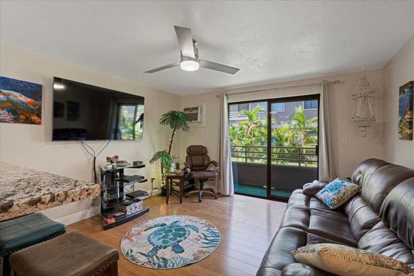 Seller is motivated!    Step into luxury at Kihei Shores E204 - Beach Condo for sale in Kihei, Hawaii on Beachhouse.com