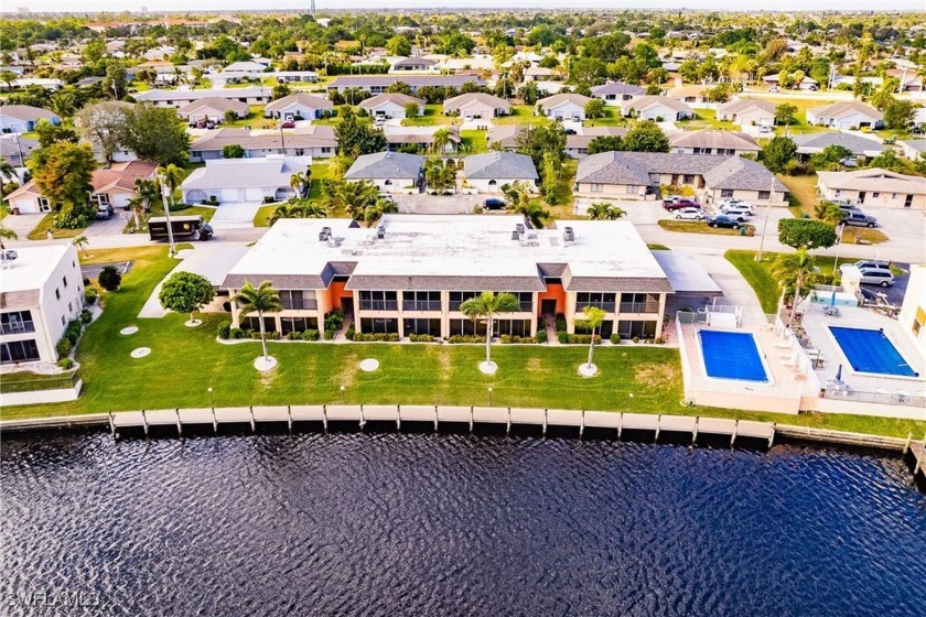 Welcome to this spacious 1652 sq foot Gulf Access 2-bedroom - Beach Condo for sale in Cape Coral, Florida on Beachhouse.com