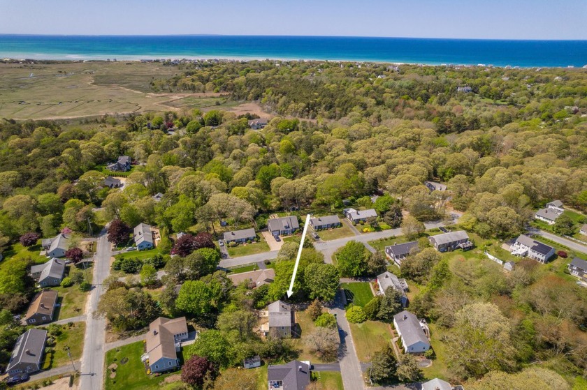 Location, location, location! Perfect north side getaway in - Beach Home for sale in Dennis, Massachusetts on Beachhouse.com