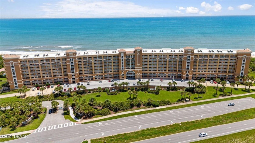 DIRECT OCEANFRONT, move-in ready 2-bedroom, 2-bathroom wide-open - Beach Condo for sale in Palm Coast, Florida on Beachhouse.com