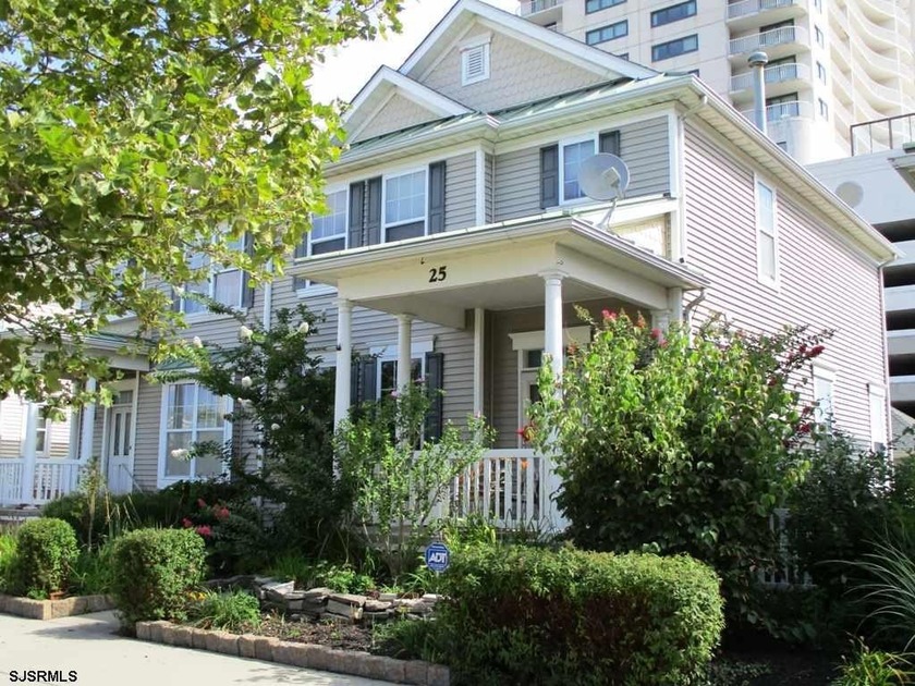 Beach Block 22 year old single family home on N. New Hampshire - Beach Home for sale in Atlantic City, New Jersey on Beachhouse.com