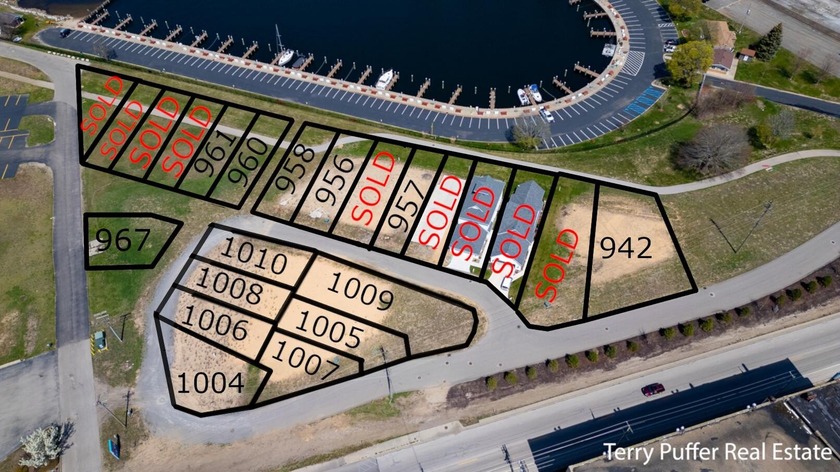 Discover the perfect canvas for your vision with this water - Beach Lot for sale in Muskegon, Michigan on Beachhouse.com