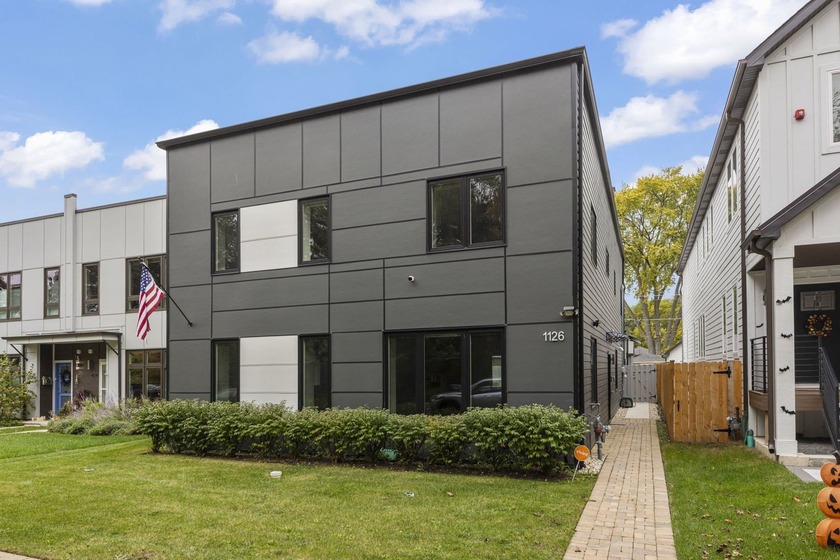East-facing and beautifully designed, this exceptional home - Beach Home for sale in Evanston, Illinois on Beachhouse.com