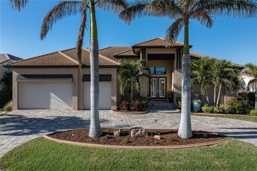 EXCEPTIONAL WATERFRONT HOME IN PGI W/SPECTACULAR CANAL BASIN - Beach Home for sale in Punta Gorda, Florida on Beachhouse.com