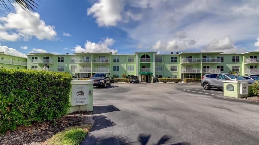 This FULLY FURNISHED and MOVE-IN READY 1-bedroom, 1-bathroom - Beach Condo for sale in Dunedin, Florida on Beachhouse.com