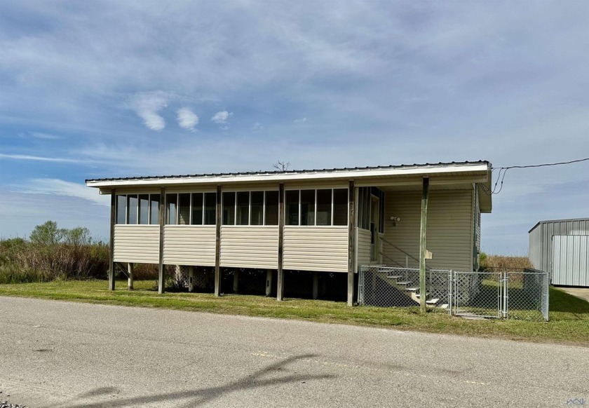 ***PRICE ADJUSTMENT*** Just in time for peak fishing season in - Beach Home for sale in Dulac, Louisiana on Beachhouse.com