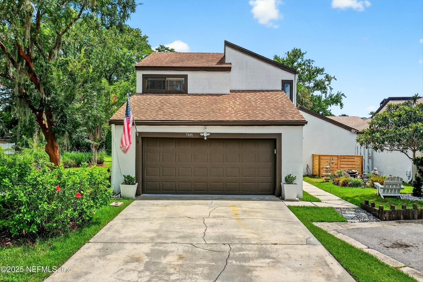 MOTIVATED SELLER NEW LOW PRICE ROOF. 2020./ AC JULY 2025 10 yr - Beach Home for sale in Jacksonville, Florida on Beachhouse.com