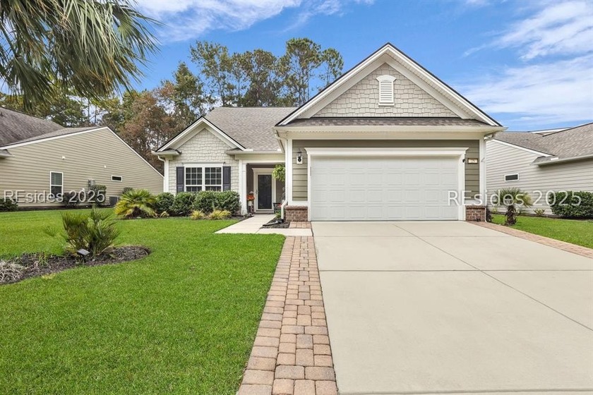 This beautifully updated Martin Ray with loft blends timeless - Beach Home for sale in Bluffton, South Carolina on Beachhouse.com