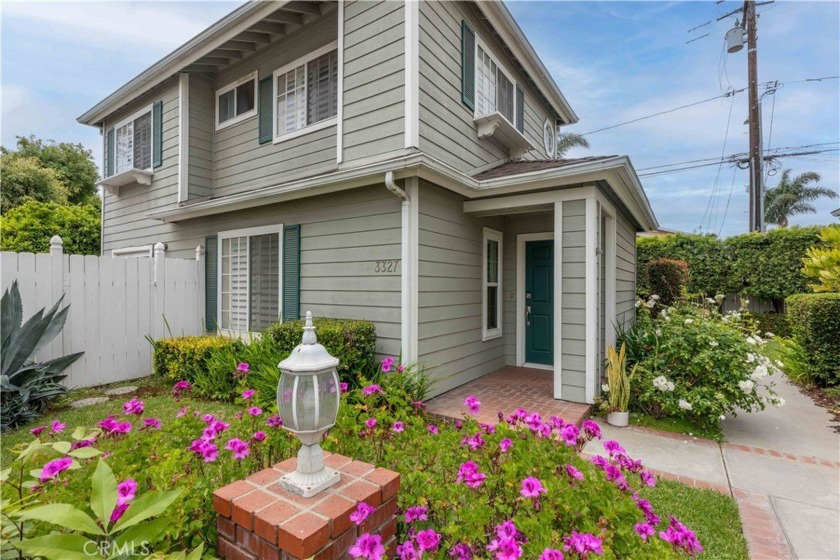 This Cape Cod-inspired home,  3-bedroom, 2.5-bath retreat offers - Beach Home for sale in Signal Hill, California on Beachhouse.com